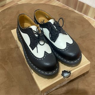 Sepatu Dr. Martens 3989 Brogue Size 42 Docmart