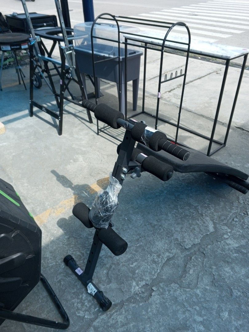 Sit Up Bench With Exercise Bands Crane., Sports Equipment, Exercise