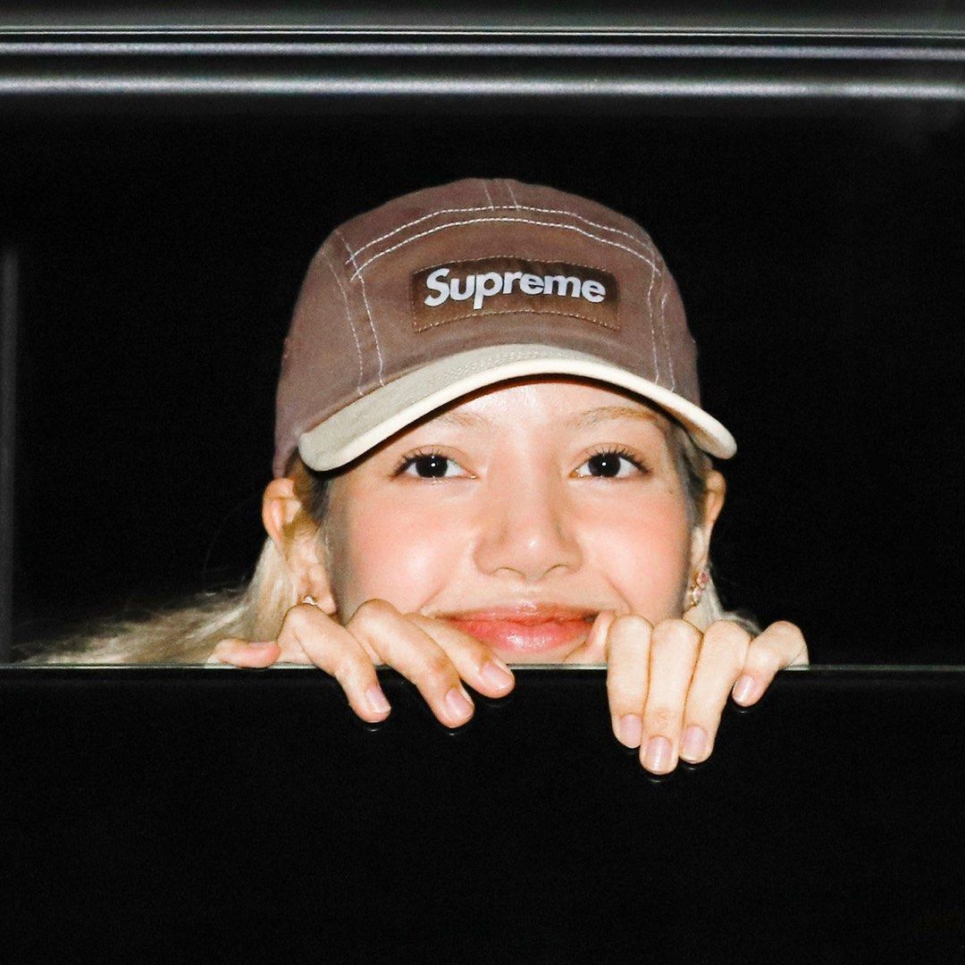 Supreme 2-Tone Twill Camp Cap as worn by Lisa of Blackpink