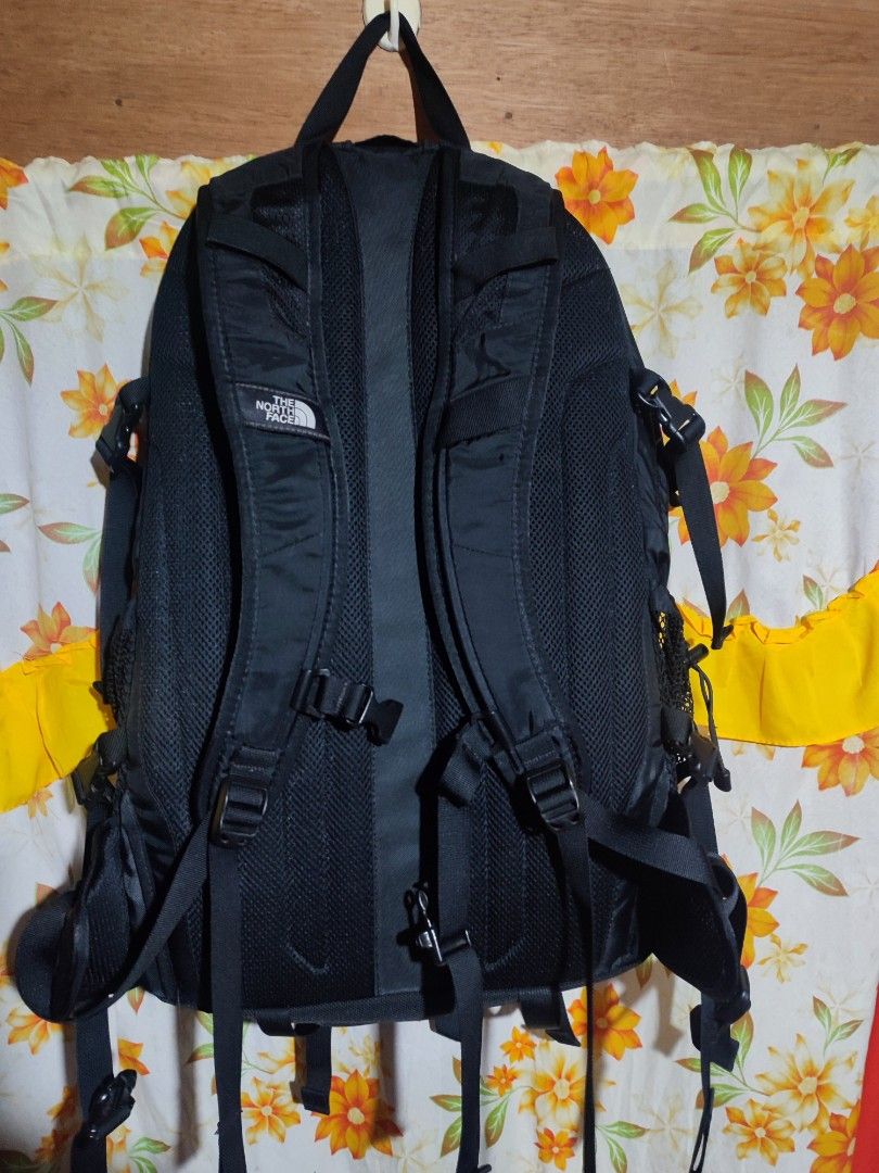 Tnf Big Shot (Category: Backpacks) located in Lipa City. Submitted by gudoys_outdoor16 (Listing ID 1211492745, Image 3). Description: Tnf Big Shot Backpack 34.5 Liters excellent condition with laptop compartment 4500 + sf only.
