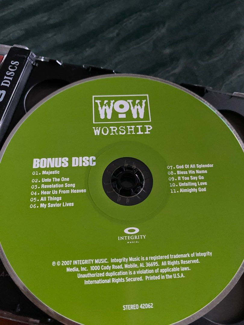 Top 40 Praise & Worship songs vol 2 CD, Hobbies & Toys, Music & Media