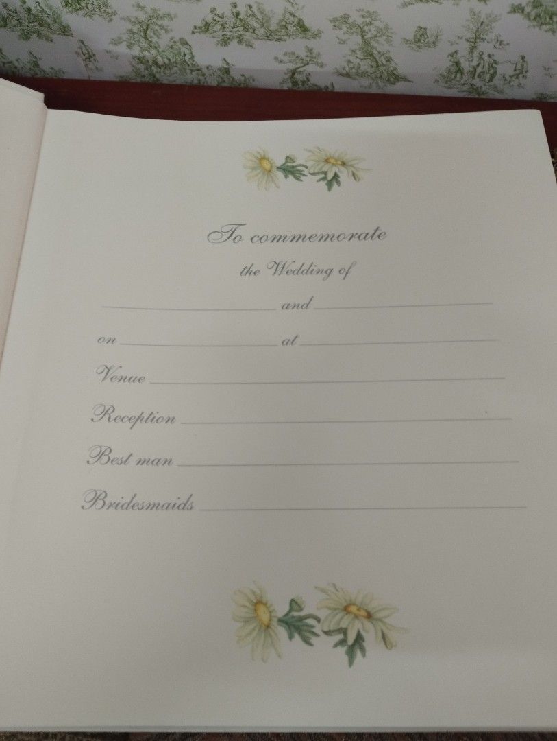 Traditional Wedding Album (Category: Frames & Pictures) located in Caloocan City. Submitted by chonadura91470 (Listing ID 1211379702, Image 2). Description: traditional wedding album made in Holland from UK container.