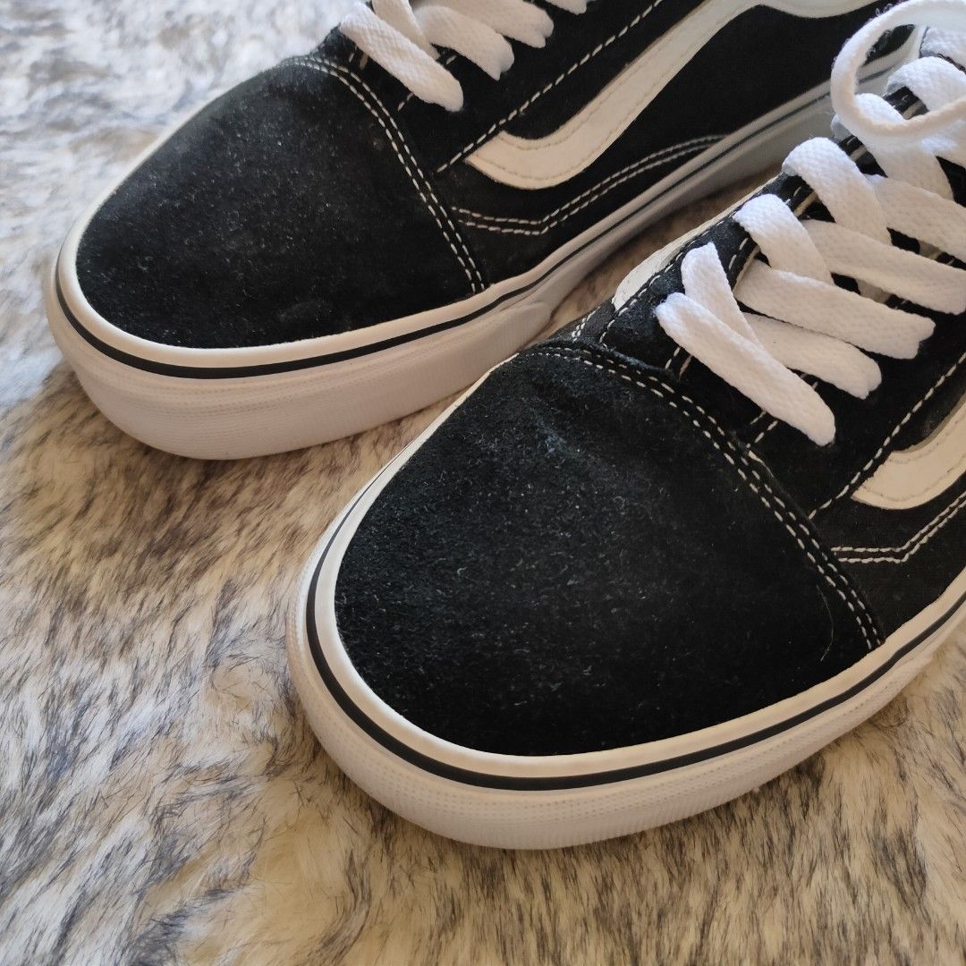 VANS OLD SKOOL CLASSIC BLACK Canvas Shoes Men s Fashion Footwear Sneakers on Carousell