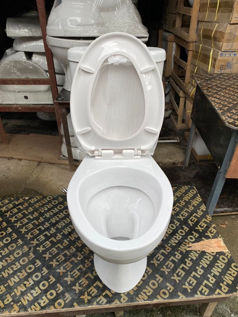 WATER CLOSET AMERICAN STANDARD, Furniture & Home Living, Bathroom