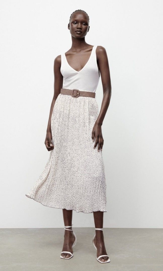 Zara Pleated Skirt with Belt Women s Fashion Bottoms Skirts on