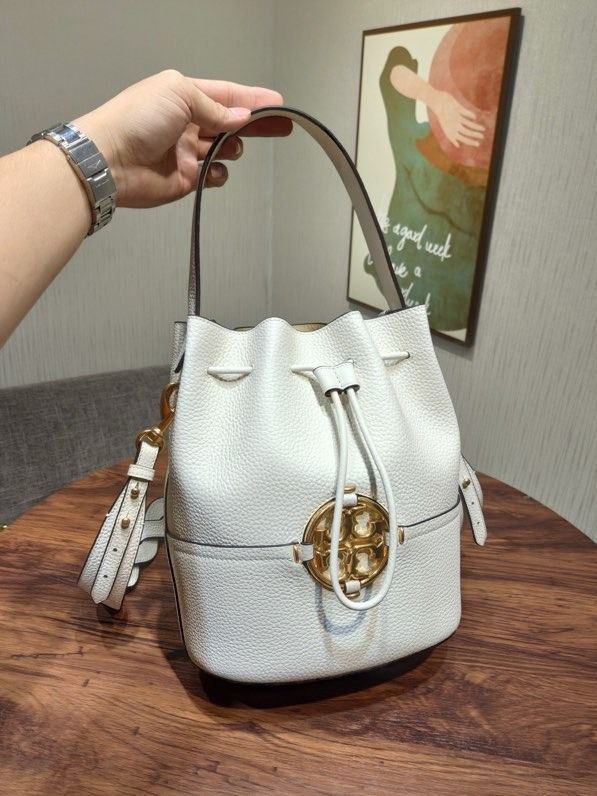 Tory burch TB 79323 MILLER double T LOGO head layer lychee leather bucket  bag shoulder bag side backpack women's bag, Luxury, Bags & Wallets on  Carousell