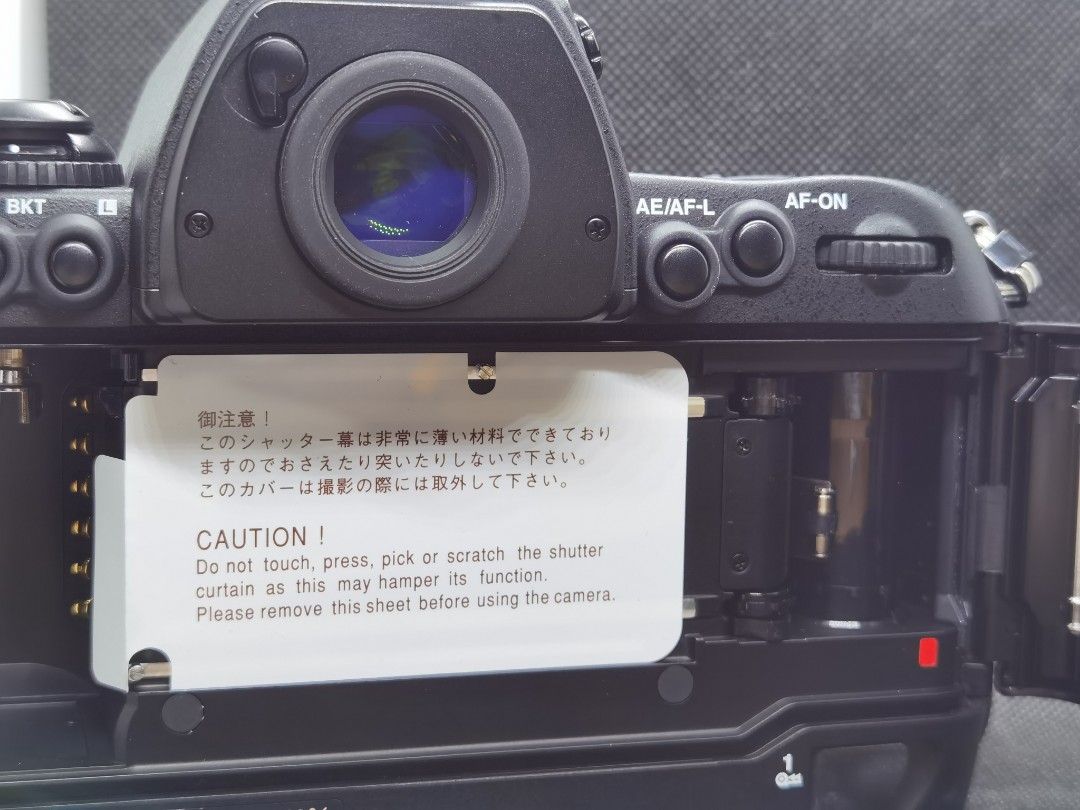 🇭🇰「新品港行絕版」 NIKON F6 連MB-40 電池手柄, 攝影器材, 相機
