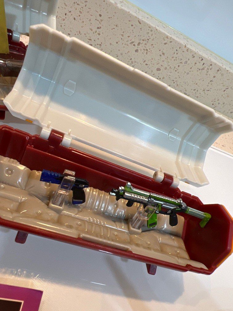 Apex Legends Loot Box R99 / Peacekeeper die cast collectibles, Hobbies ...