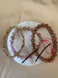 (Category: ) located in . Submitted by peachycactus (Listing ID 1173816964, Image 1). Description: .