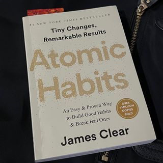 Atomic Habits with Free bookmark