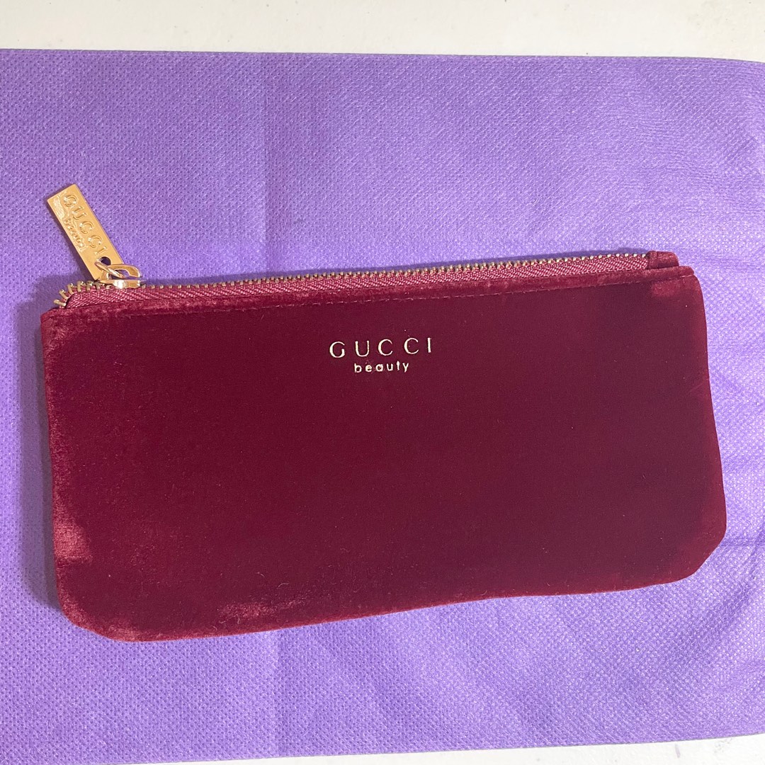 AUTHENTIC Gucci red maroon velvet makeup wallet pouch travel bag organizer Beauty Personal Care Face Makeup on Carousell