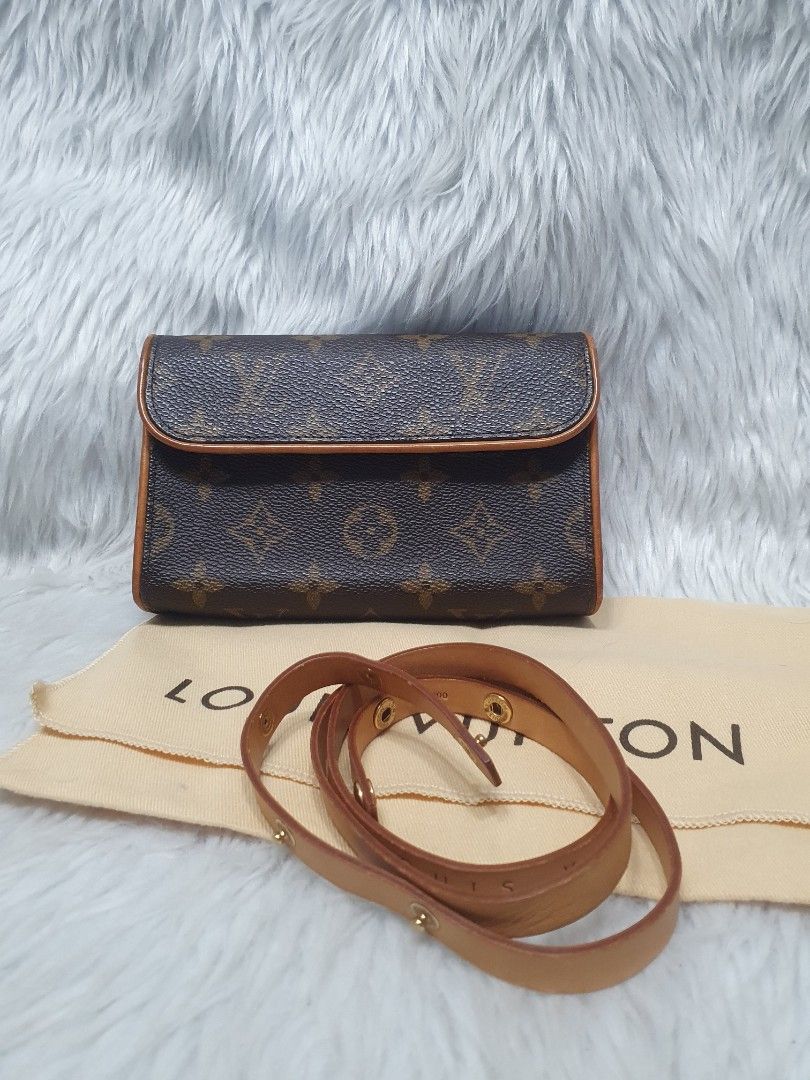 Authentic Louis Vuitton (Category: Luxury Bags & Wallets) located in Malolos. Submitted by yamaguchionline (Listing ID 1143528214, Image 1). Description: New Arrival ❗️❗️❗️ Authentic Louis Vuitton Bought in Japan 100% Authentic Original money back guaranteed in good condition very nice in actual .. Please respect my ads..