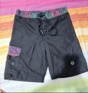 Authentic Maui and Sons Board Shorts