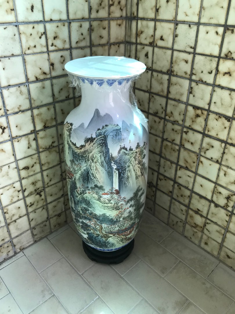 Authentic Classic China Vintage Ming Chow Porcelain Painted Chinese