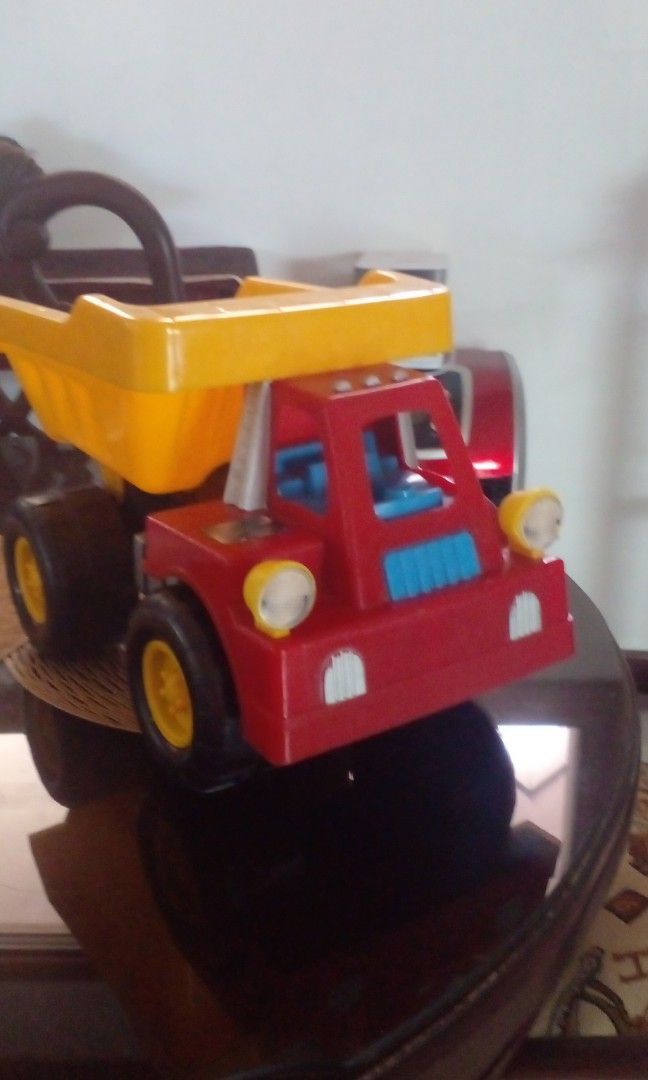 big-dump-truck-hobbies-toys-toys-games-on-carousell