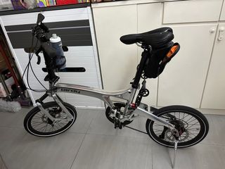 （分類：）位於 。 由 chris421 提交（商品編號 1211639446，圖片 1）。簡介： 。