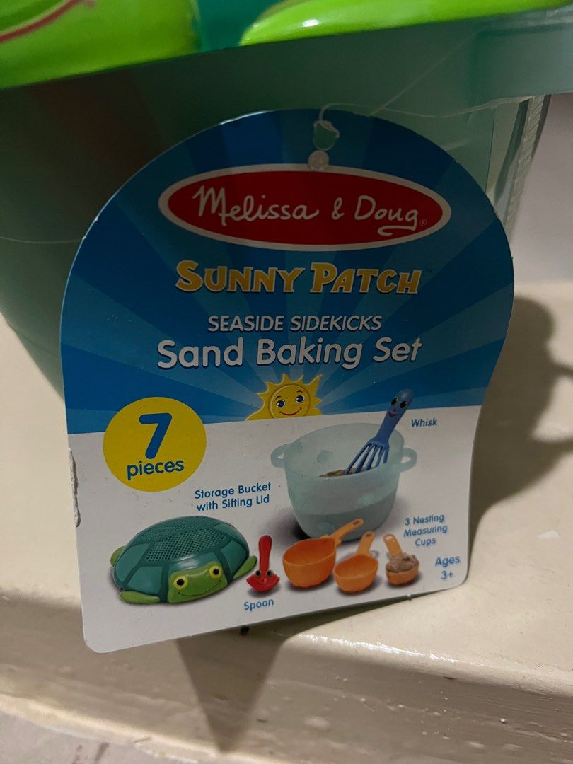 Melissa & Doug 7-Piece Seaside Sidekicks Sand Baking Set