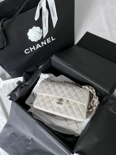Chanel Vintage *Rare* Classic Full Flap Bag In Light Pink – Trésor Vintage