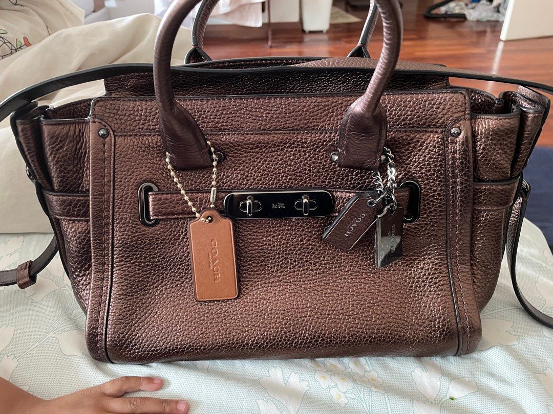 Coach swagger 27 in Metallic Bronze