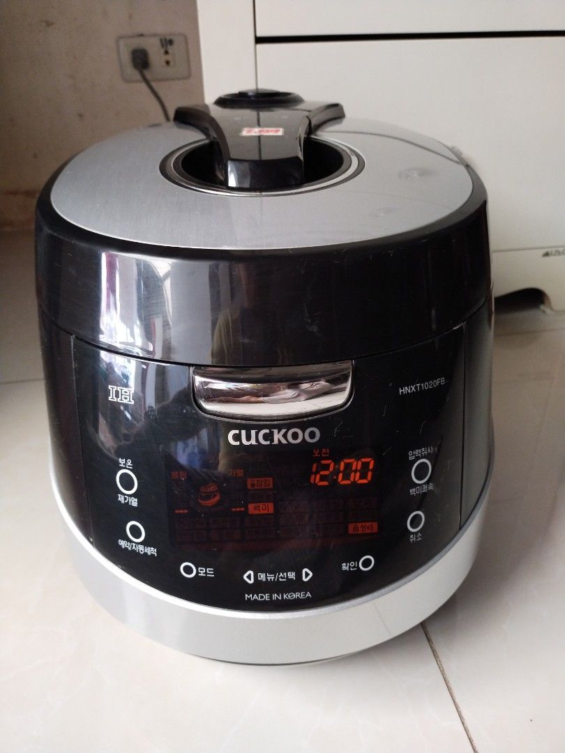 Cuckoo Brand Rice cooker 10 cups capacity, TV & Home Appliances