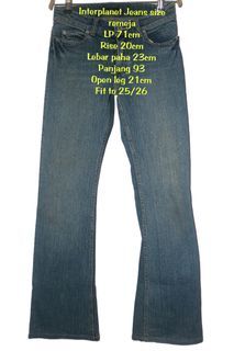 Cutbray/Flare Jeans