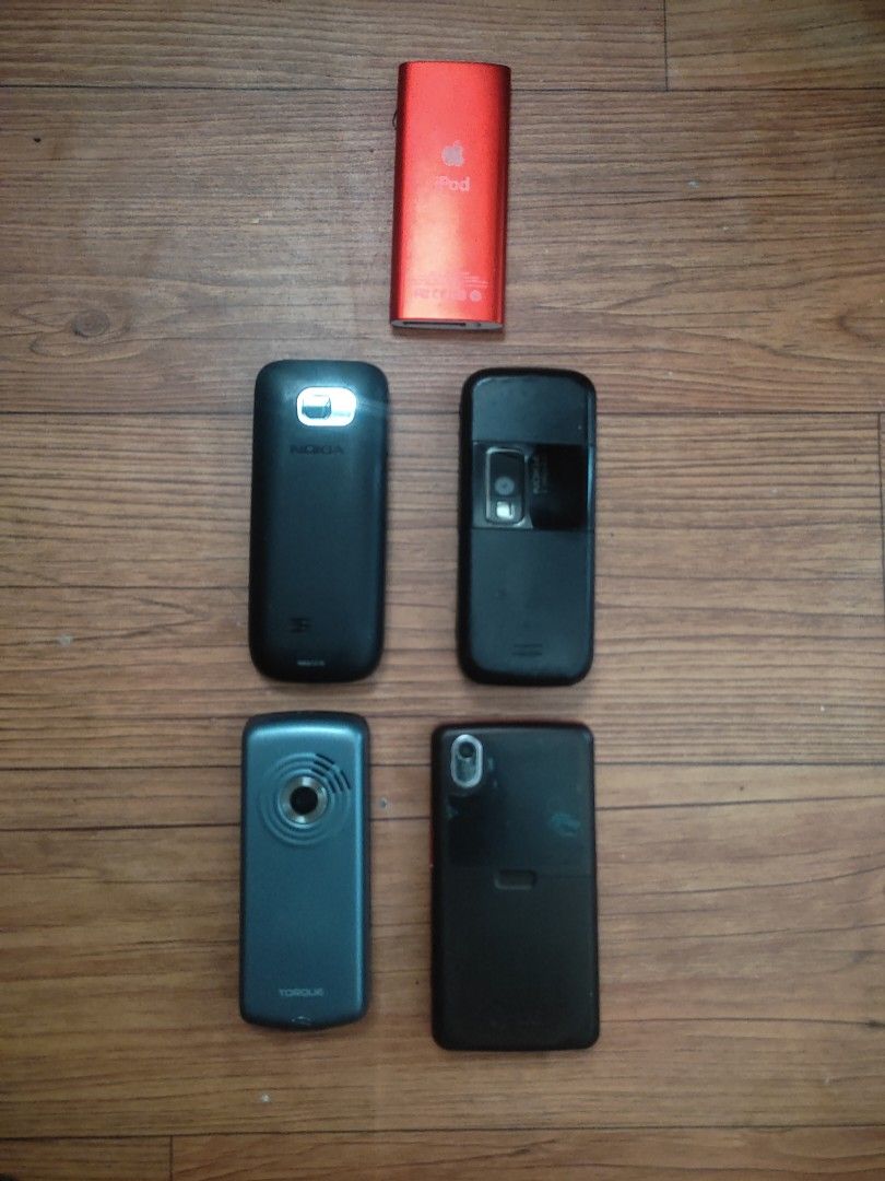 Defective phones (Category: Android Others) located in Quezon. Submitted by bynow (Listing ID 1194959479, Image 2). Description: Pm for inquiries.