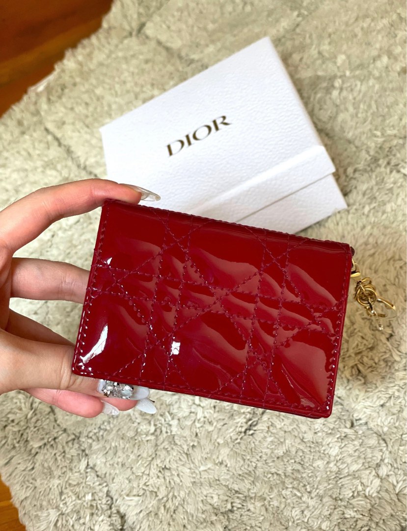 Dior - Lady Dior 5-GUSSET Card Holder Cherry Red Patent Cannage Calfskin - Women