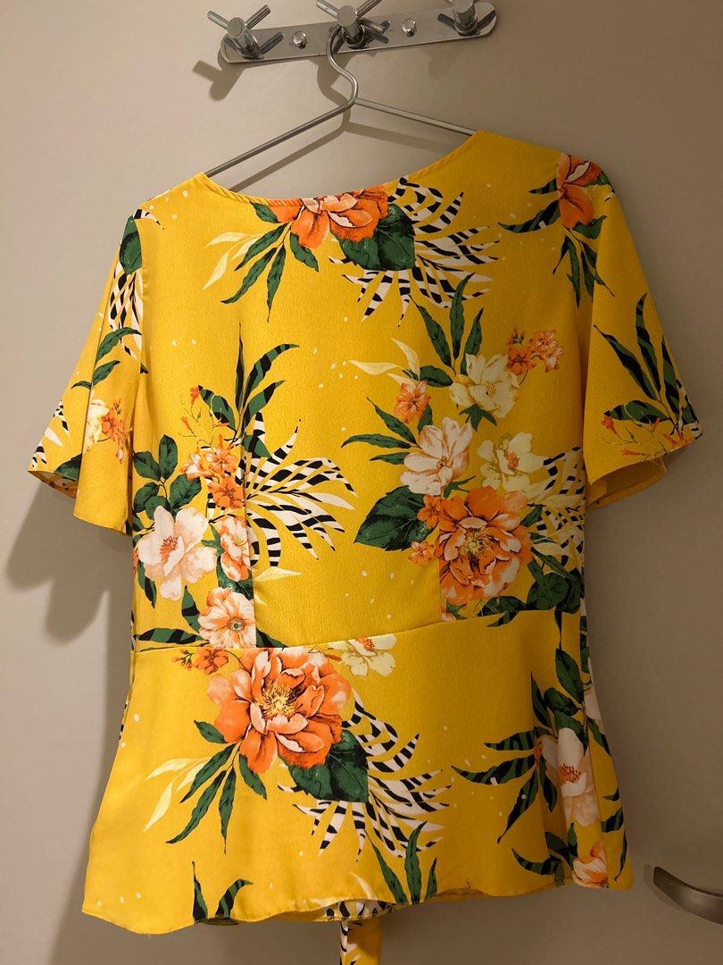 Yellow blouse 2025 dorothy perkins