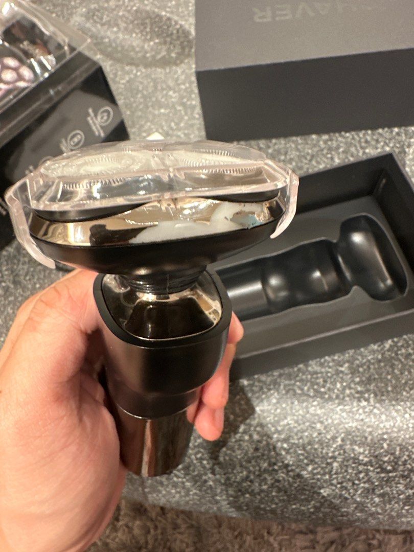 Samsung Battery Razor Electric shaver with battery display and nose trimmer, Beauty ...
