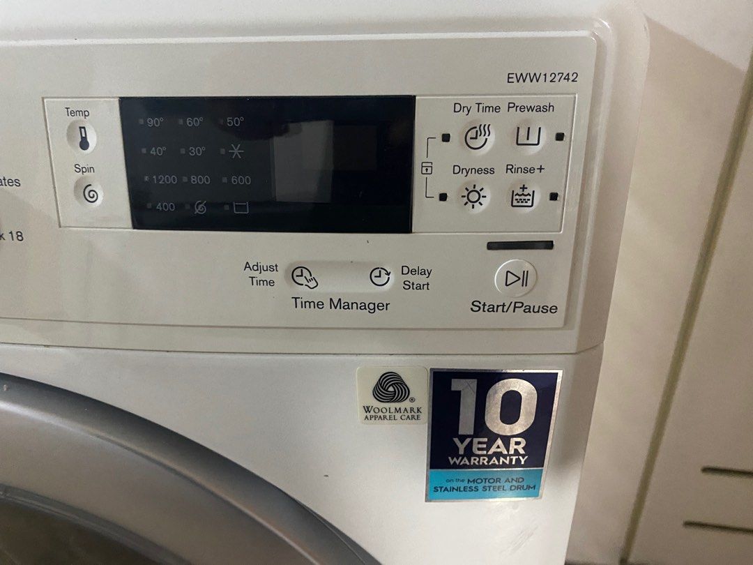 Electrolux Washing Machine with drying function, TV & Home Appliances