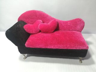 (Category: ) located in . Submitted by thriftmix (Listing ID 1211600192, Image 1). Description: .