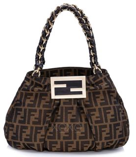 (Category: ) located in . Submitted by shop_a_holics (Listing ID 1211614094, Image 1). Description: .