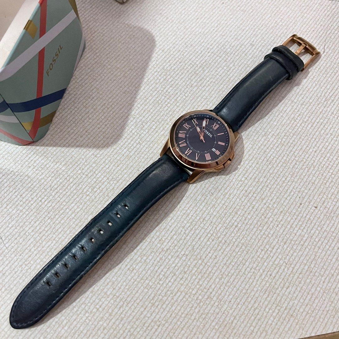 Fossil Watch Navy Rose Gold Luxury Watches on Carousell