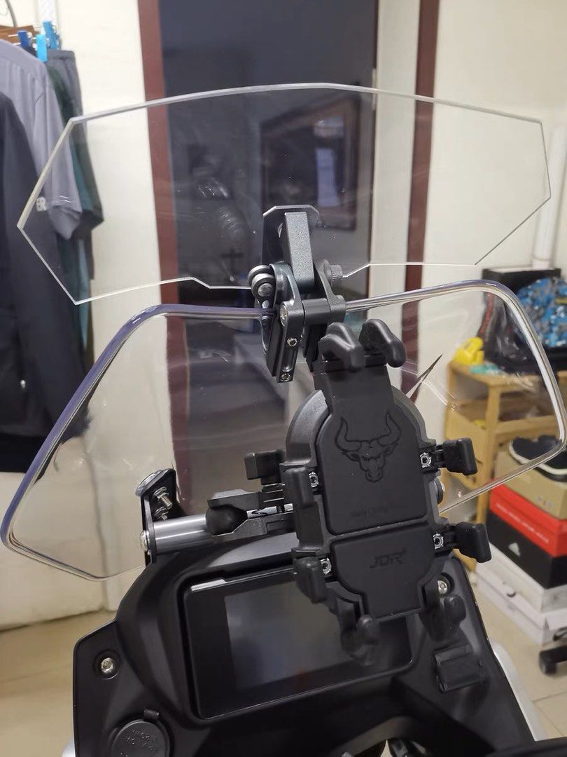 FREE Extendable Mini Windshield Clear, Motorcycles, Motorcycle