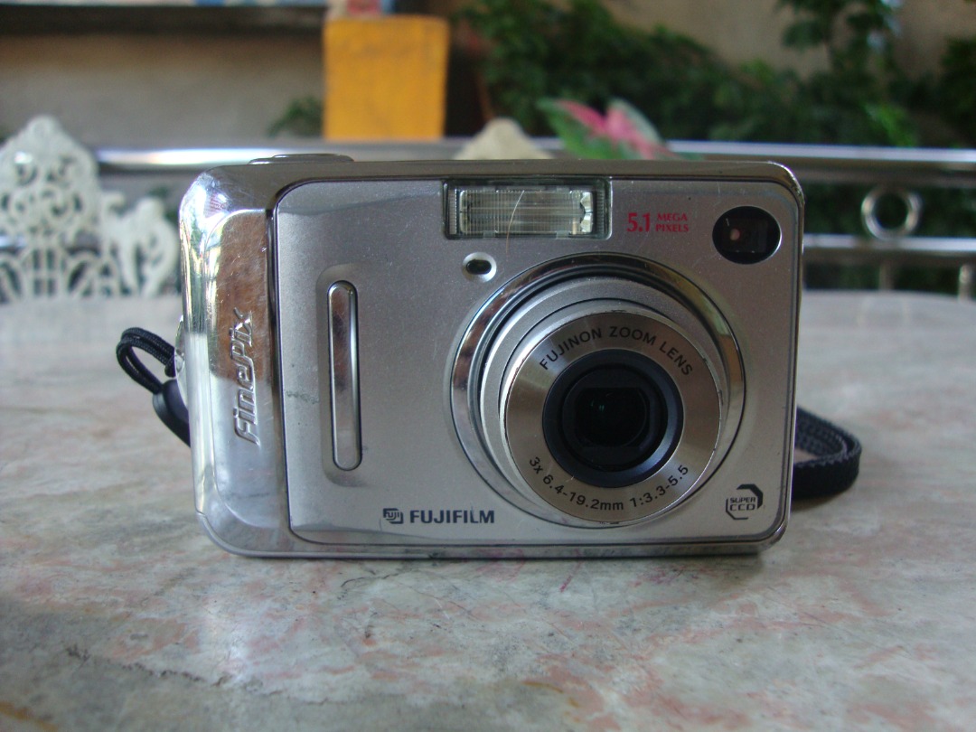 Fujifilm FinePix A500, Photography, Cameras on Carousell