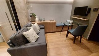 Fully Furnished 1BR with Balcony at The Rise by Shangri-La, Makati City