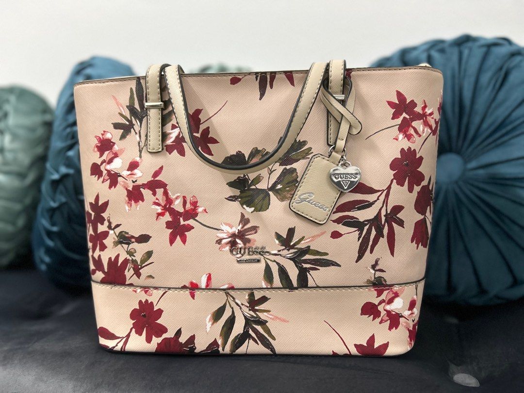 Guess clarke carryall cheap tote bag