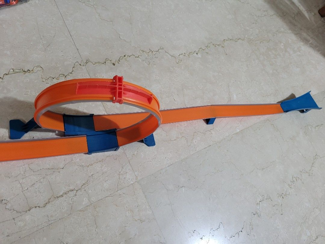 Hot Wheel Ramp, Hobbies & Toys, Toys & Games on Carousell
