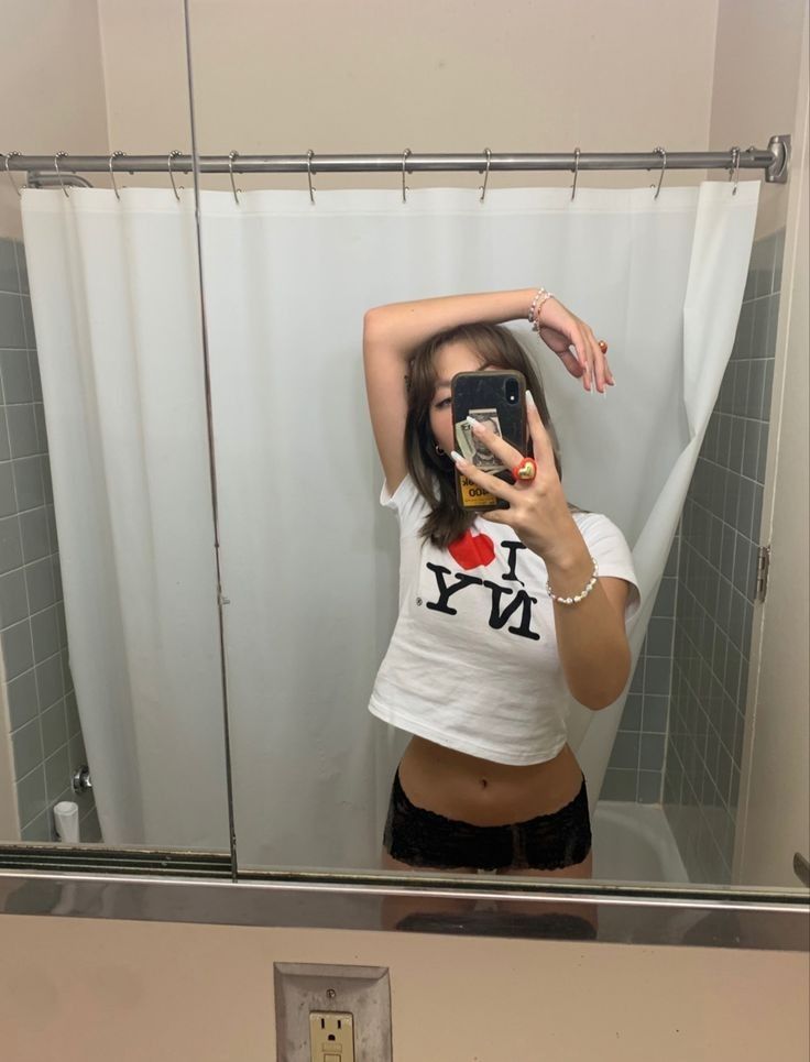 I ❤️ NY Baby Tee (Category: Shirts) located in Batangas. Submitted by aintjayy (Listing ID 1211627186, Image 1). Description: - small - good quality.