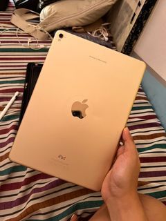 iPad Pro 2018 with Apple Pencil Gen 1 RUSH