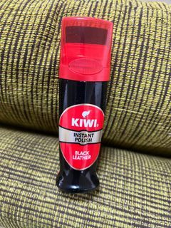 3 Oz Angelus Instant Shine Liquid Shoe Polish Jet Black – Hilason Saddles  and Tack