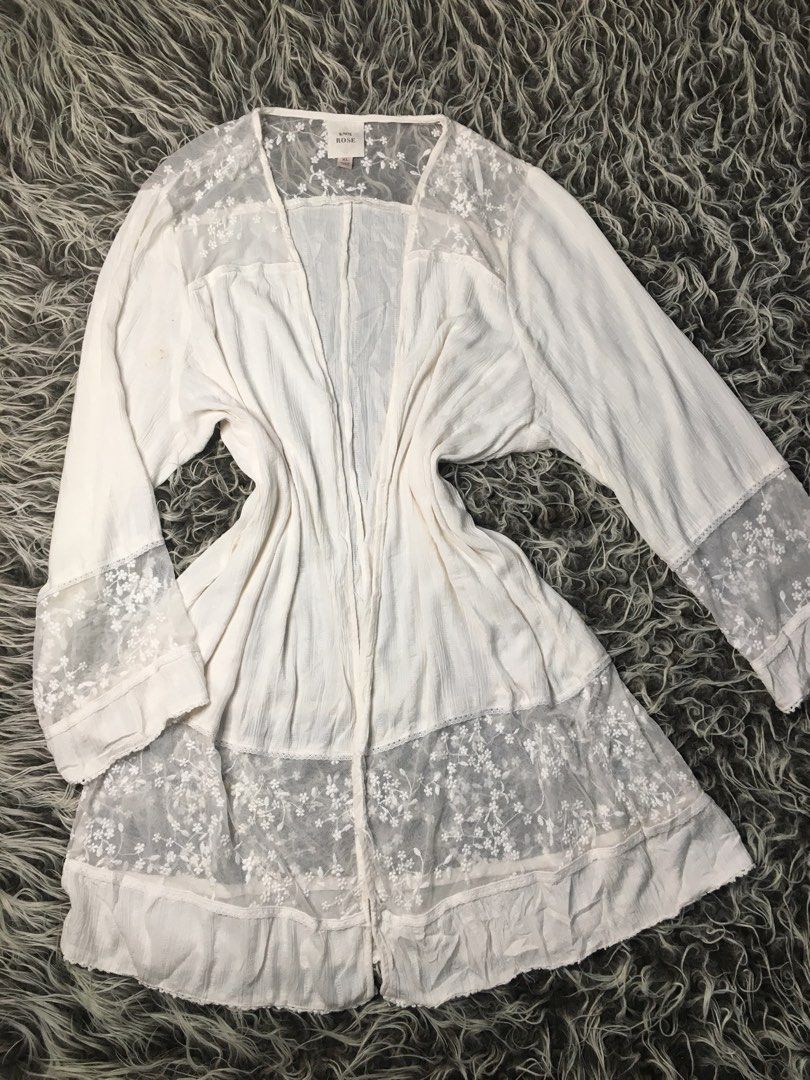 Knox rose, Women's Fashion, Undergarments & Loungewear on Carousell