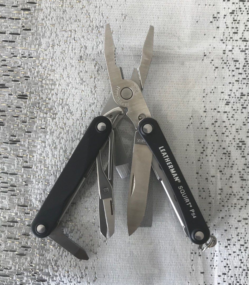 Leatherman Squirt PS4, Sports Equipment, Hiking  Camping on Carousell