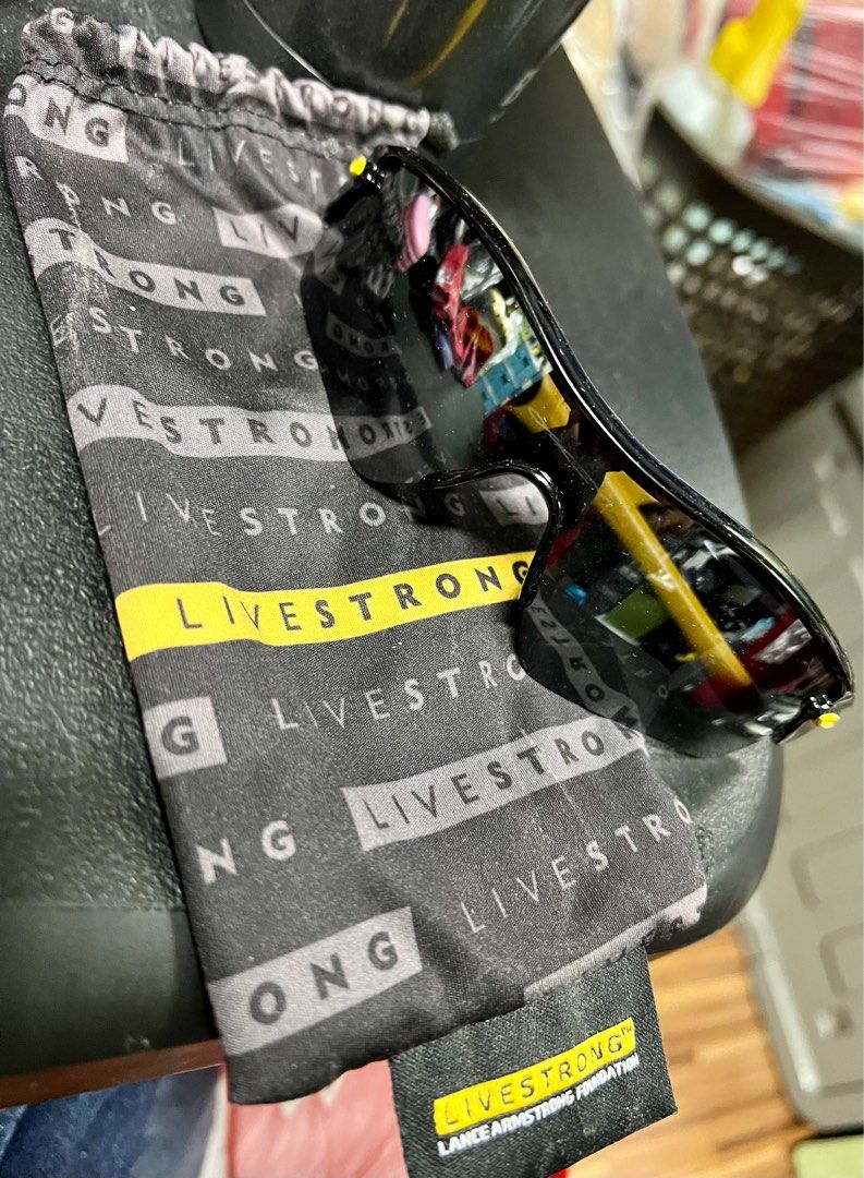 LEGIT OAKLEY, Men's Fashion, Watches & Accessories, Sunglasses