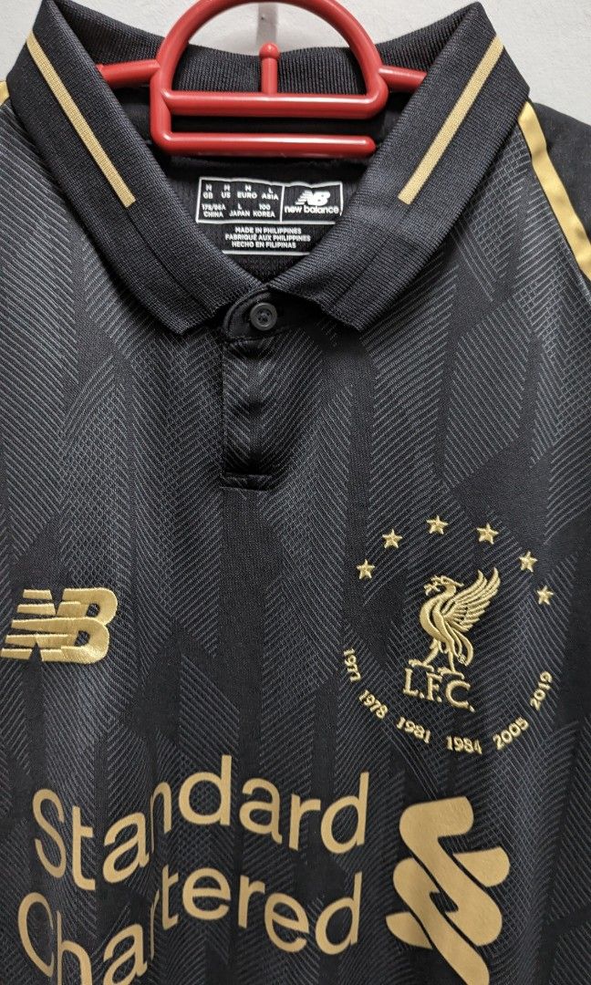 Liverpool six times kit hot sale