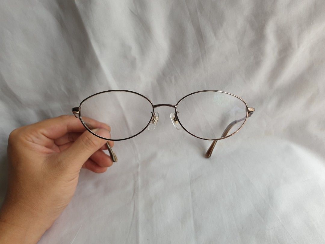 Lustre Titanium Eyeglass Frame (Category: Sunglasses & Eyewear) located in Quezon City. Submitted by WasalakTwo (Listing ID 1211631682, Image 2). Description: Lightly used Presentable Made in Japan Titanium Frame Graded Lens ( replaceable ) Pickup Novaliches, QC or Lalamove.