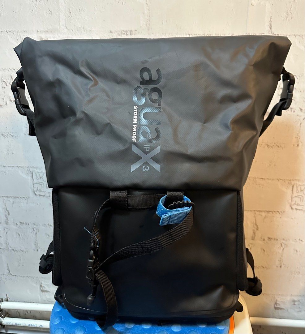 MIGGO AGUA IPX3 STORMPROOF CAMER BACKPACK