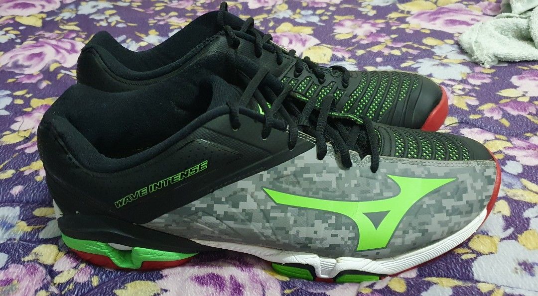 Mizuno hotsell wave intense