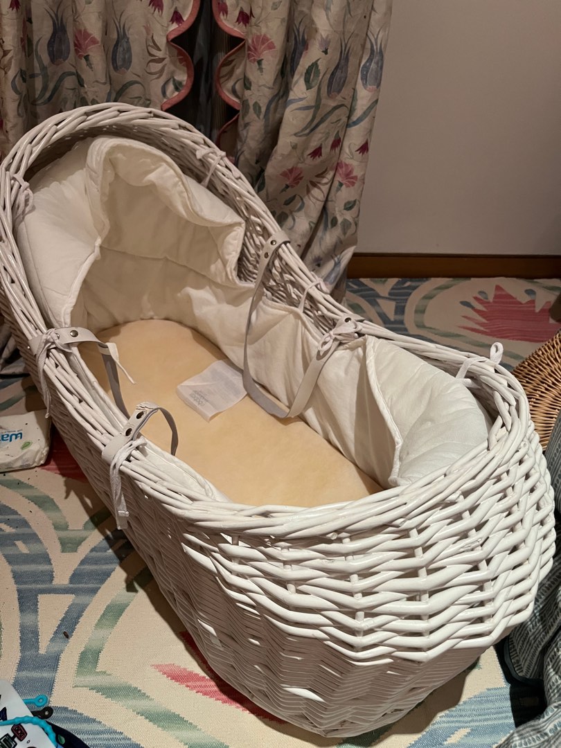 Moses basket, Babies & Kids, Baby Nursery & Kids Furniture, Cots