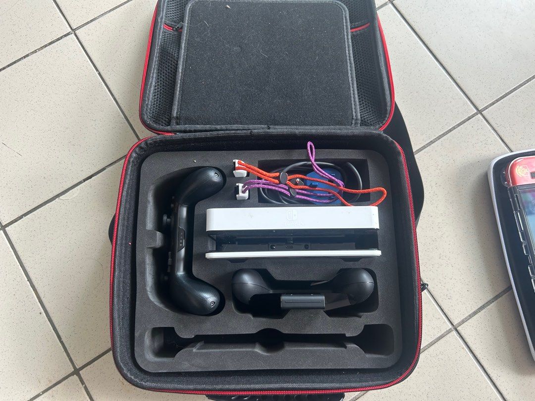 Nintendo Switch OLED (Pokemon Edition), Video Gaming, Video Game